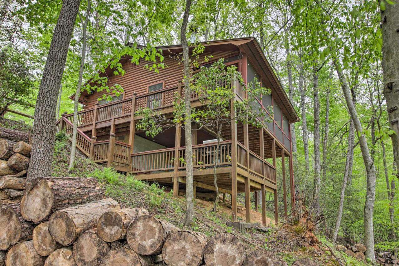 Peaceful Blue Ridge Cabin With Decks And Fire Pit ภายนอก รูปภาพ